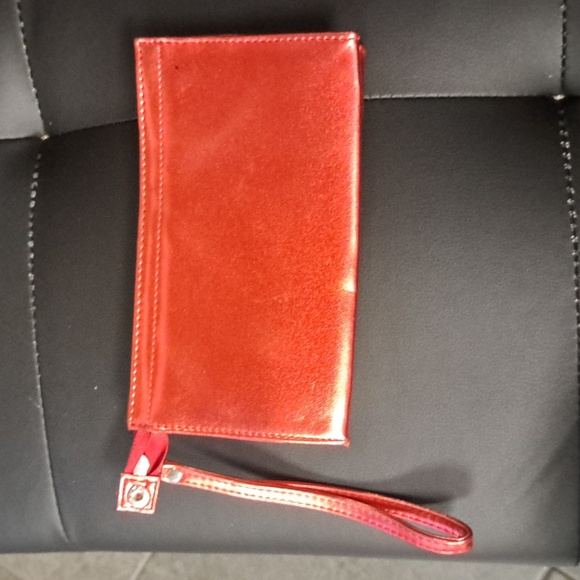 Special occasions wristlet - Picture 3 of 3